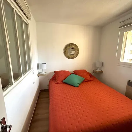 Climatisé Avec Parking, Proche Et Commerces - Fr-1-837-99 * Plage dʼArgelès